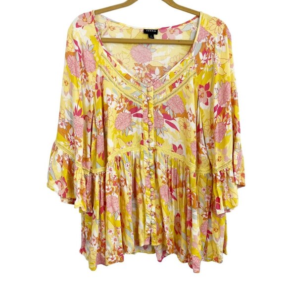 Torrid Yellow & Pink Spring Floral Bell Sleeve Top V-Neck Peplum Rayon Size 2X - Picture 1 of 7
